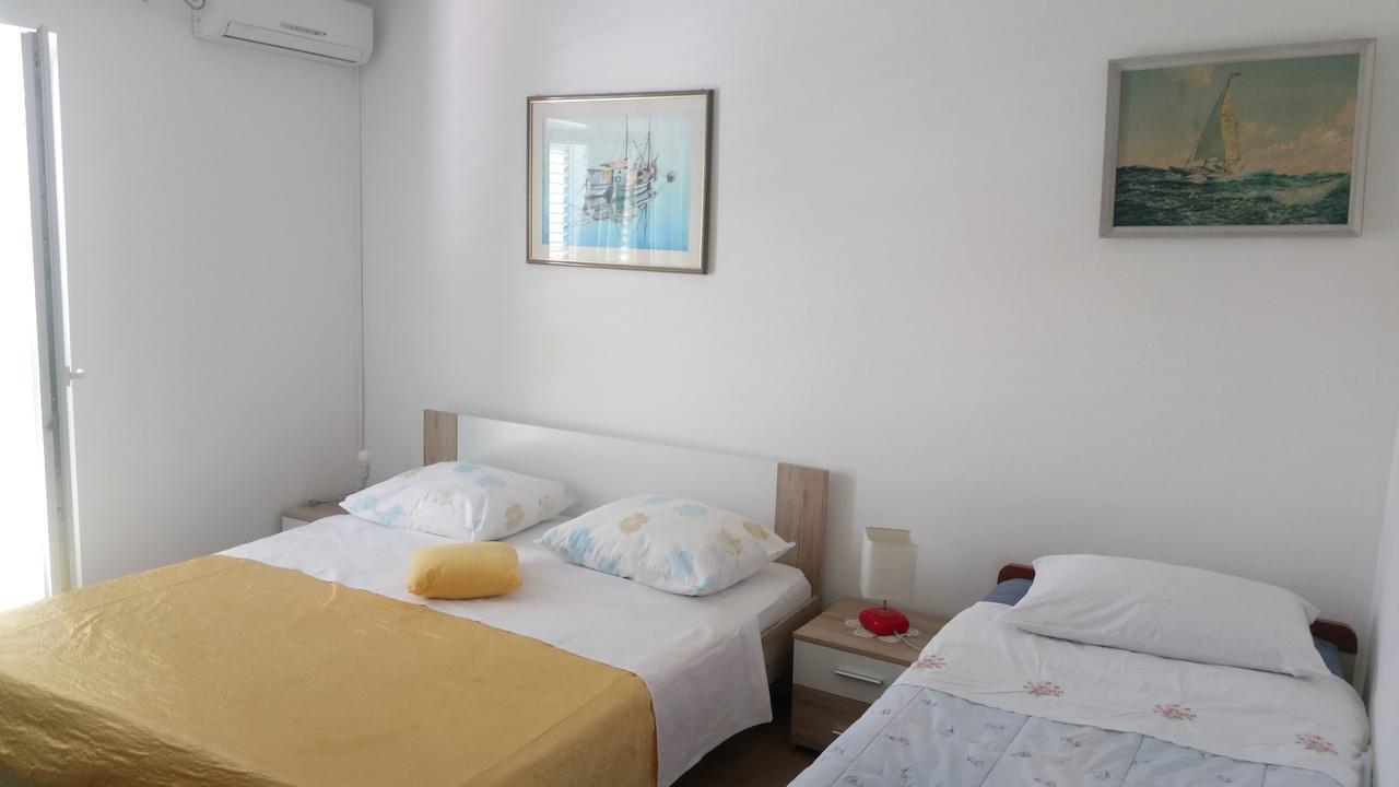 Krkahaus Hotel Lozovac Buitenkant foto